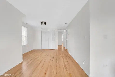 934 North Saint Louis Avenue Chicago IL 60651