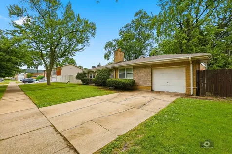 16112 University Avenue South Holland IL 60473