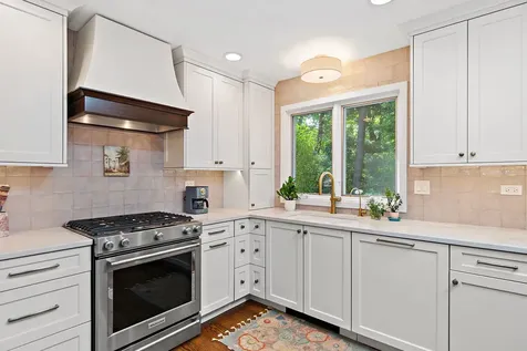 601 Brookside Road North Barrington IL 60010