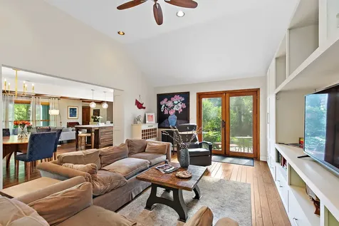 601 Brookside Road North Barrington IL 60010
