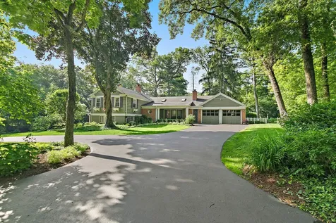 601 Brookside Road North Barrington IL 60010