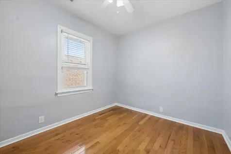 4928 West Eddy Street Chicago IL 60641