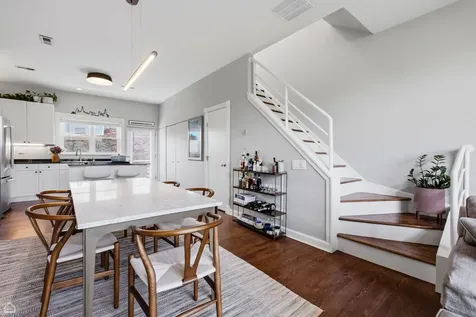 645 West Surf Street Chicago IL 60657