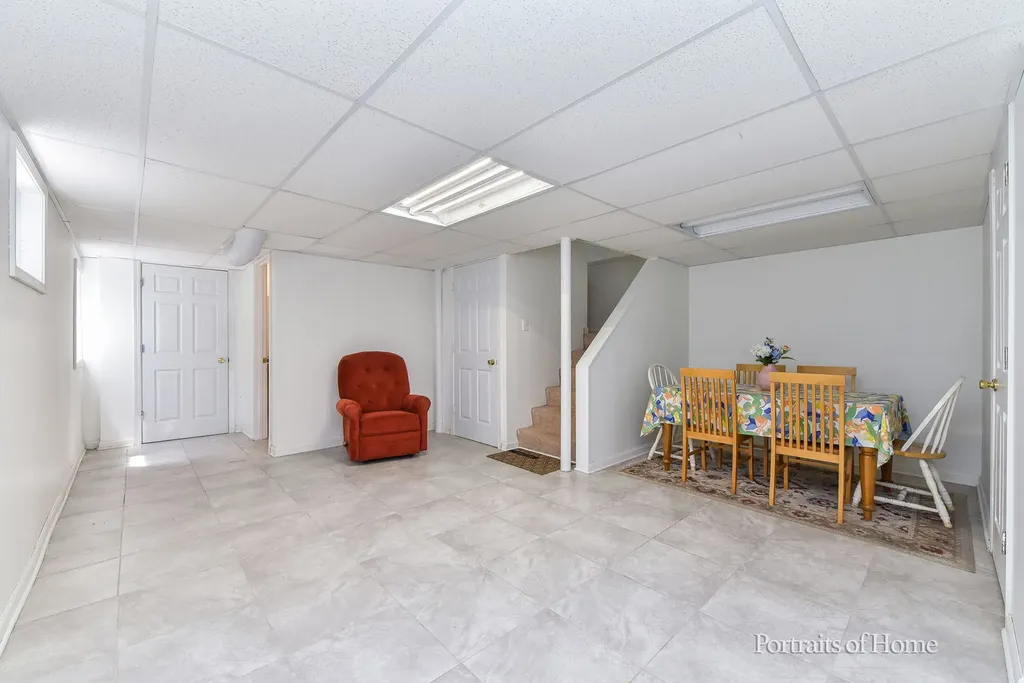 2475 Westleigh Court Aurora IL 60504