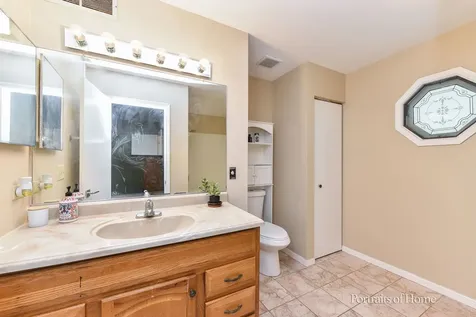 2475 Westleigh Court Aurora IL 60504