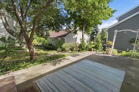 645 Stout Court Gurnee IL 60031