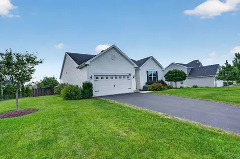 584 Manchester Lane Yorkville IL 60560