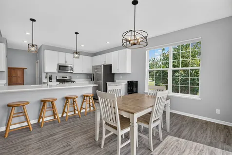 584 Manchester Lane Yorkville IL 60560
