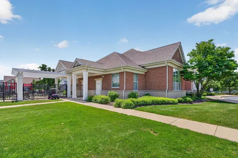 584 Manchester Lane Yorkville IL 60560