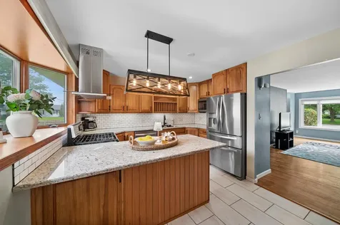 30W044 Bruce Lane Naperville IL 60563