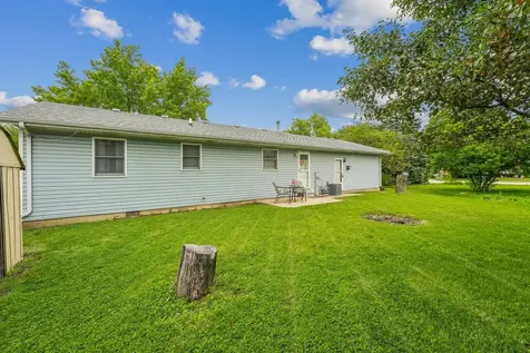 1353 Georgetown Drive Bourbonnais IL 60914