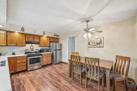 1353 Georgetown Drive Bourbonnais IL 60914