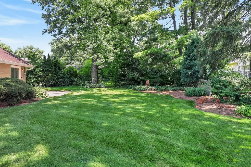 21W117 Glen Park Road Lombard IL 60148