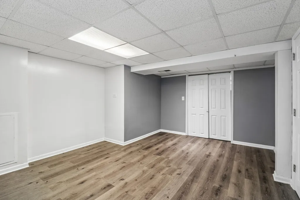 1107 West 101st Street Chicago IL 60643