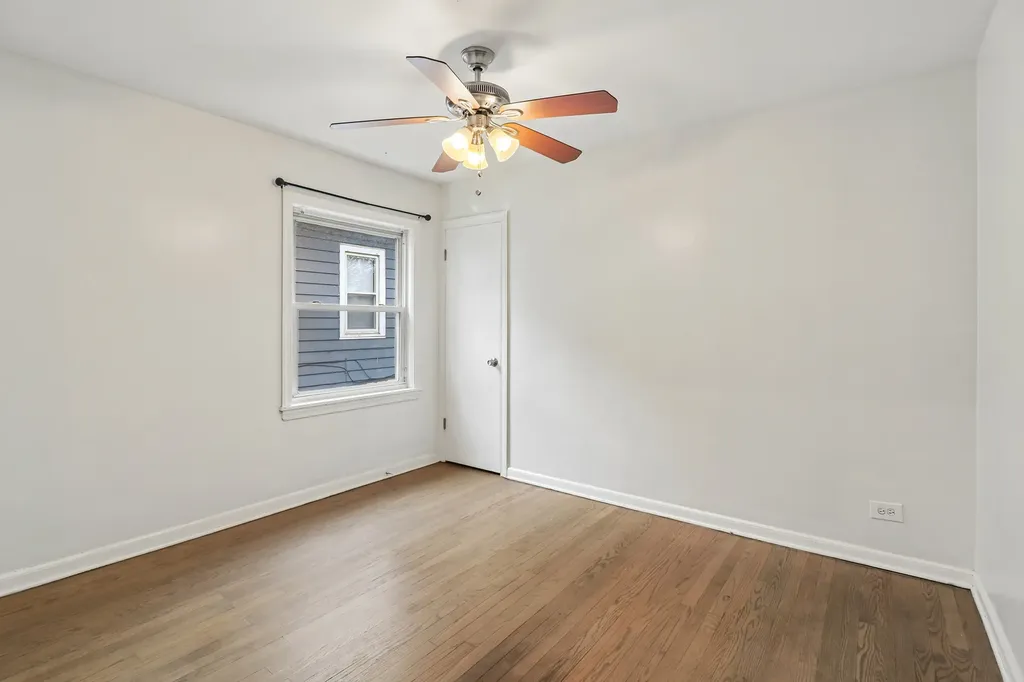 1107 West 101st Street Chicago IL 60643