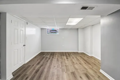 1107 West 101st Street Chicago IL 60643