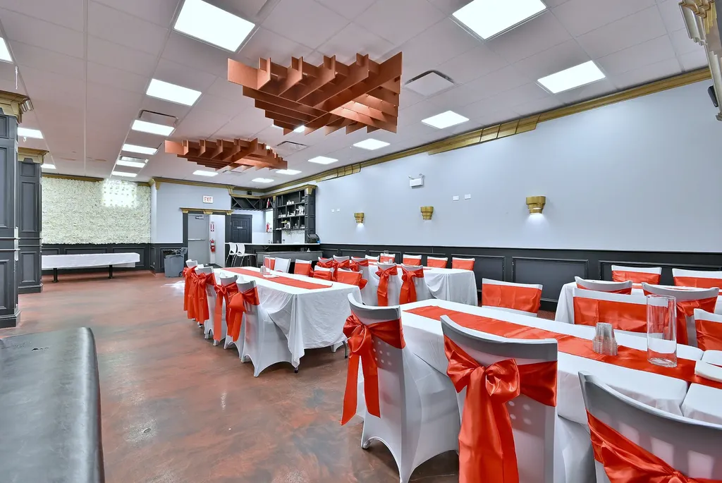 5319 West Belmont Avenue Chicago IL 60641