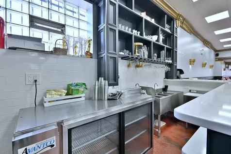 5319 West Belmont Avenue Chicago IL 60641