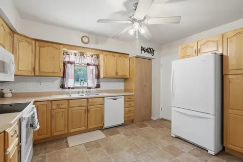 18104 Route 84 N East Moline IL 61244