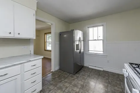 302 East Washington Street Round Lake Park IL 60073