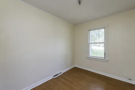 302 East Washington Street Round Lake Park IL 60073