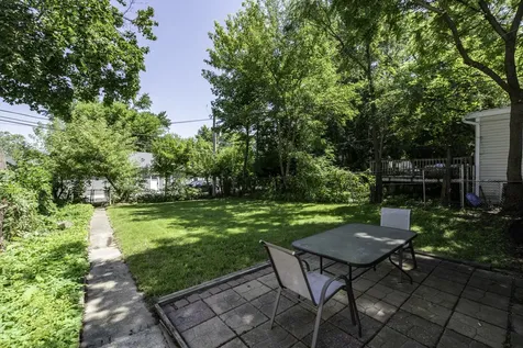 302 East Washington Street Round Lake Park IL 60073