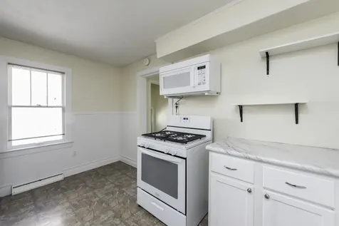 302 East Washington Street Round Lake Park IL 60073