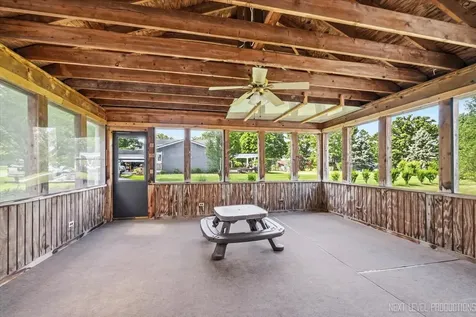 17N228 Oak Grove Drive Hampshire IL 60140