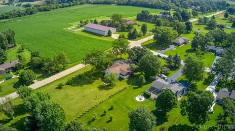 17N228 Oak Grove Drive Hampshire IL 60140