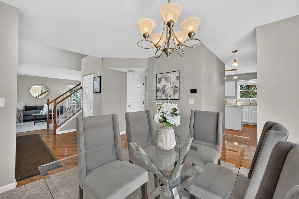 12 Foxglove Court Bolingbrook IL 60440