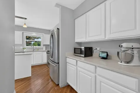 12 Foxglove Court Bolingbrook IL 60440