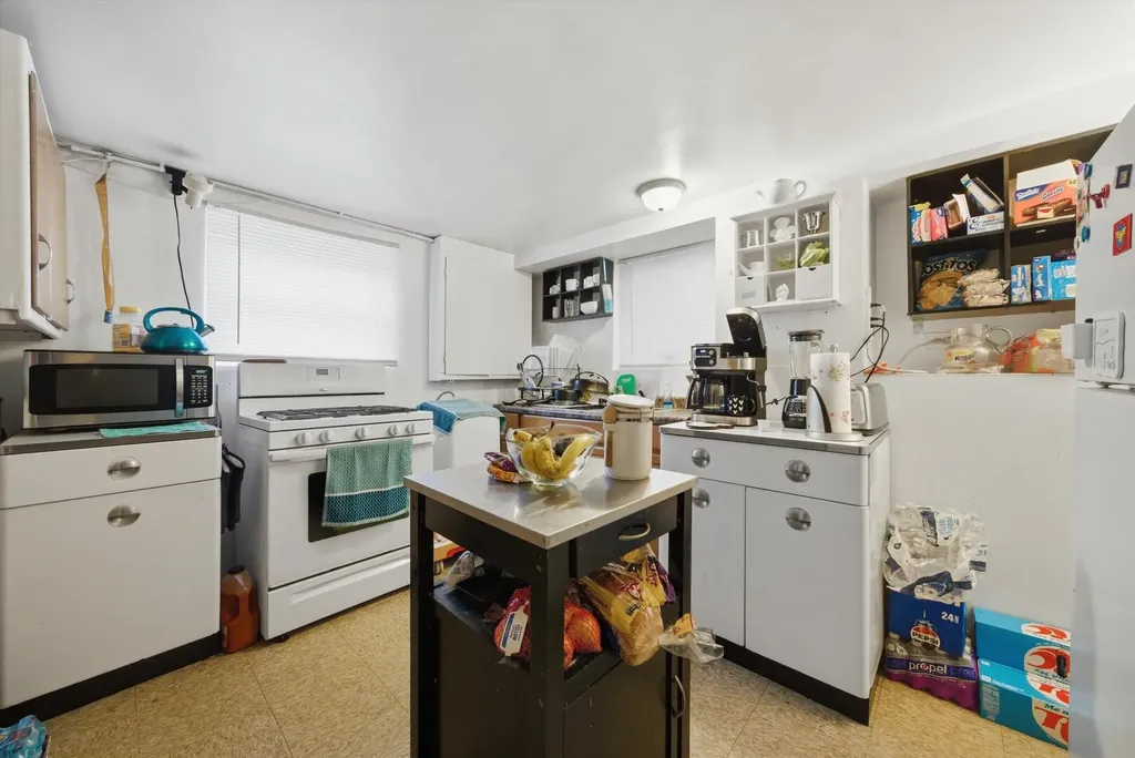 5433 South Homan Avenue Chicago IL 60632