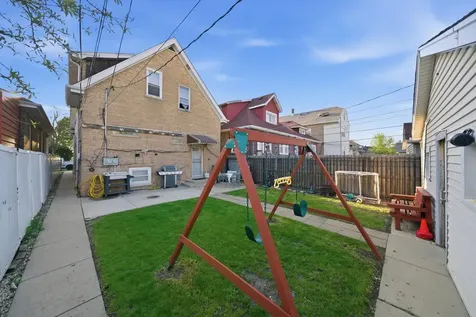 5433 South Homan Avenue Chicago IL 60632