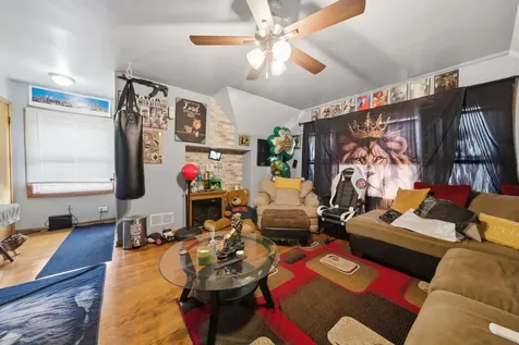 5433 South Homan Avenue Chicago IL 60632