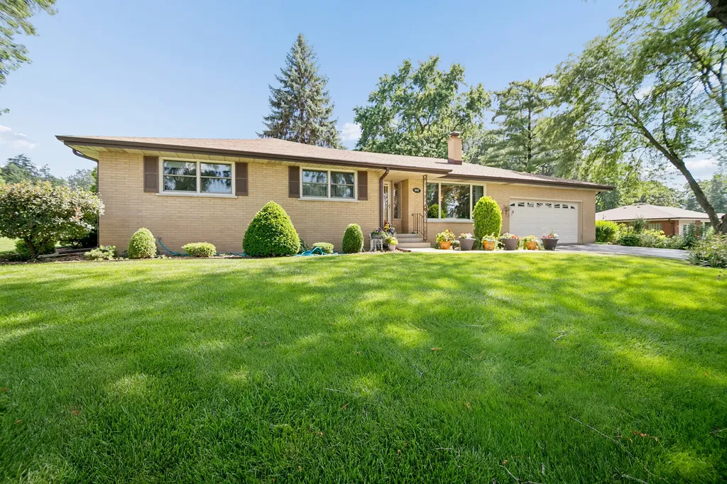12822 South Westgate Drive Palos Heights IL 60463