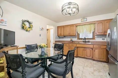 12822 South Westgate Drive Palos Heights IL 60463