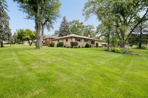 12822 South Westgate Drive Palos Heights IL 60463