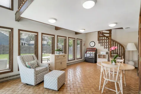 539 Hamilton Avenue Westmont IL 60559