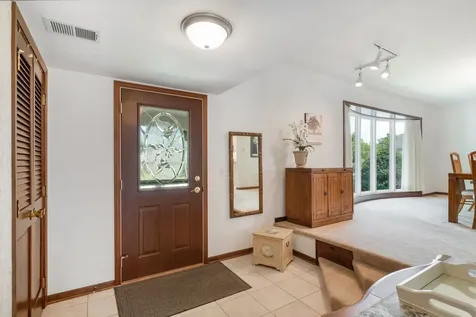 539 Hamilton Avenue Westmont IL 60559