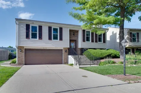 834 Edenwood Drive Roselle IL 60172