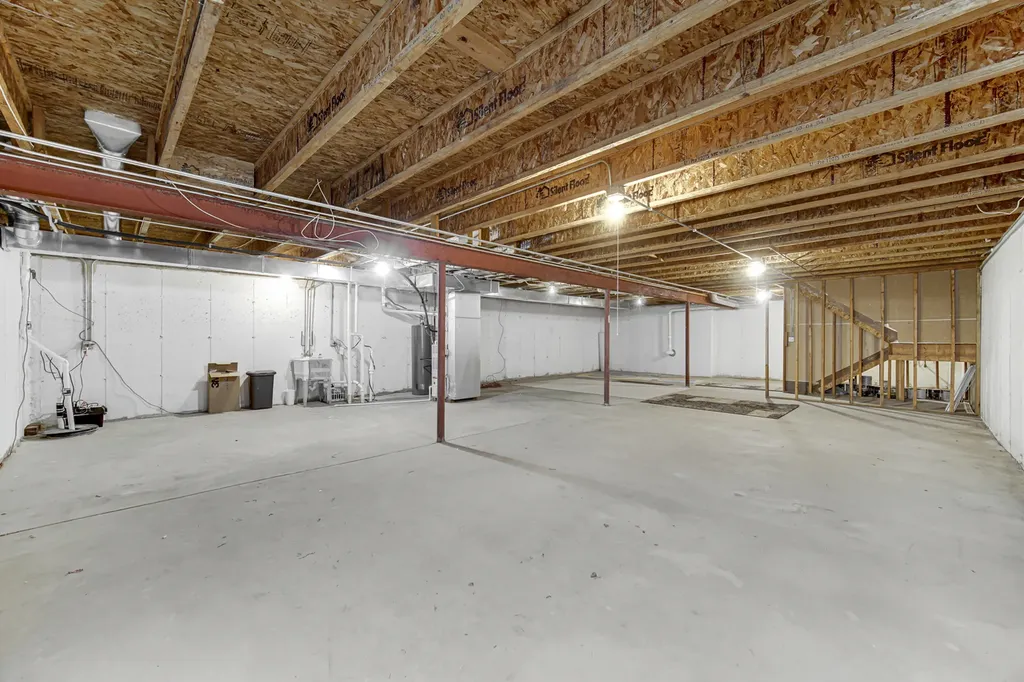 1257 Oakleaf Court Aurora IL 60506