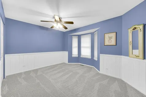 1257 Oakleaf Court Aurora IL 60506