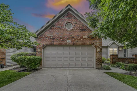 1257 Oakleaf Court Aurora IL 60506