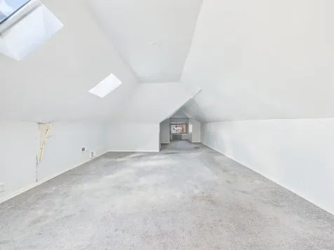 7826 South Paxton Avenue Chicago IL 60649