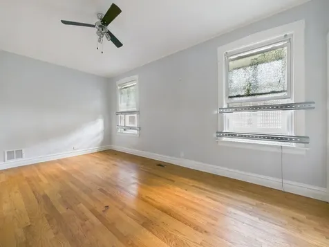 7826 South Paxton Avenue Chicago IL 60649