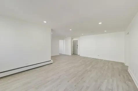 7250 North Western Avenue Chicago IL 60645