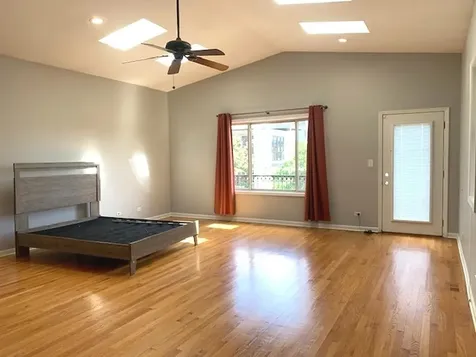 1327 West Walton Street Chicago IL 60642