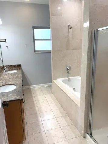 1327 West Walton Street Chicago IL 60642