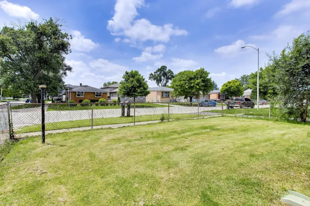 2900 140TH Street Blue Island IL 60406