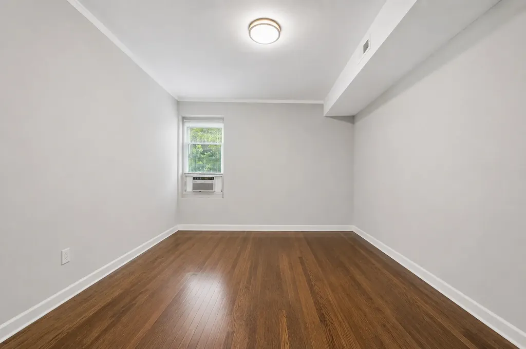 4520 West Jackson Boulevard Chicago IL 60624